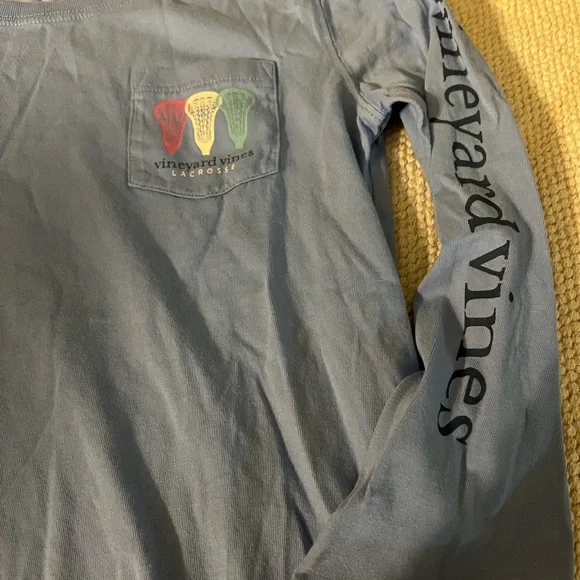 Vineyard Vines Long Sleeve - Picture 2 of 4
